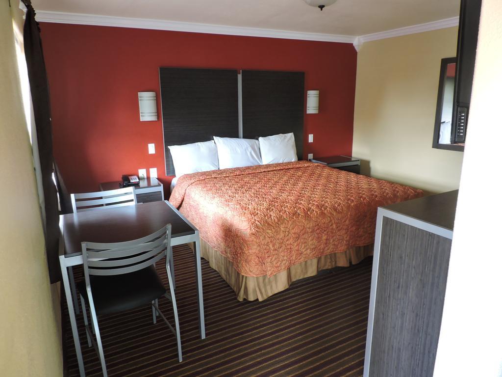 Budget Inn Temple Room photo